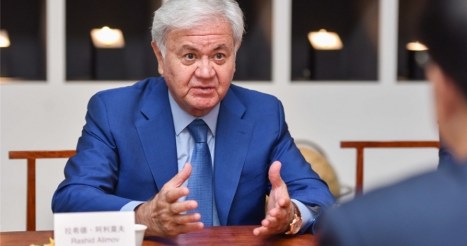 上合组织前秘书长阿利莫夫考察中国知名文创企业汉今国际